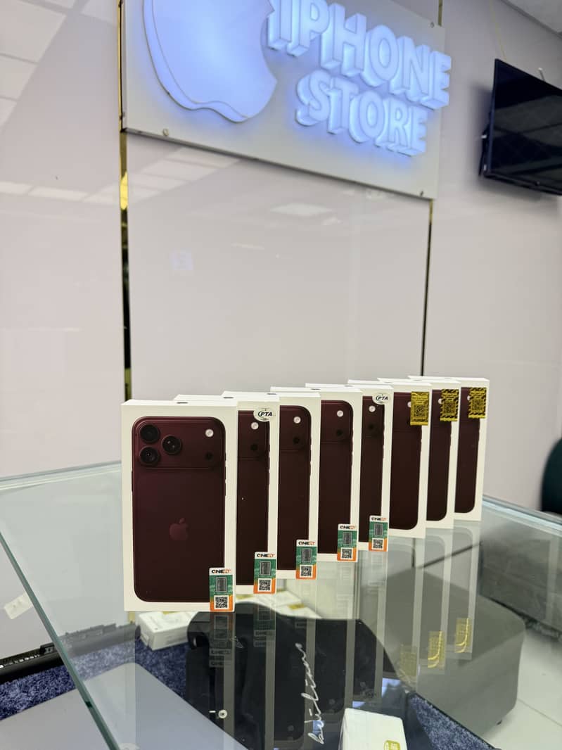 Apple iPhone 18 Pro Max 1