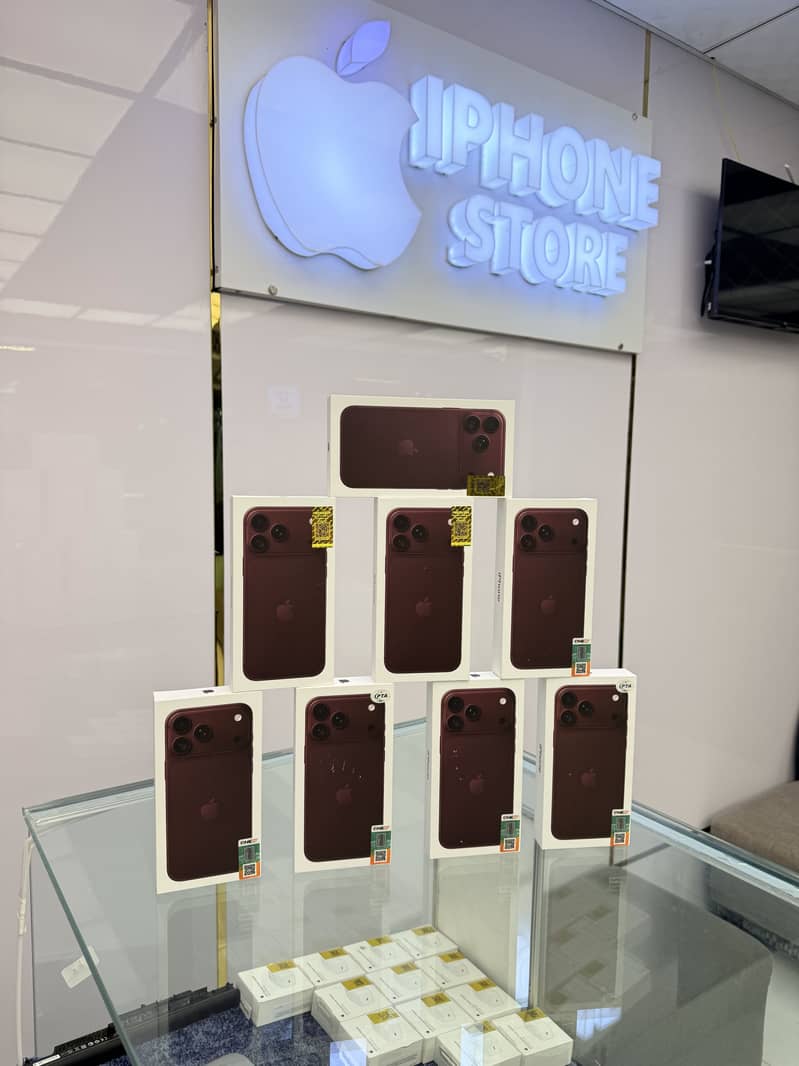 Apple iPhone 18 Pro Max 2