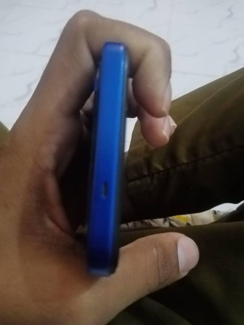 techno spark 50 4