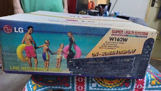 LG W162W VCR, SUPER MULTI SYSTEM, COMPLETEL ORIGINAL BOX & ACCESSORIES