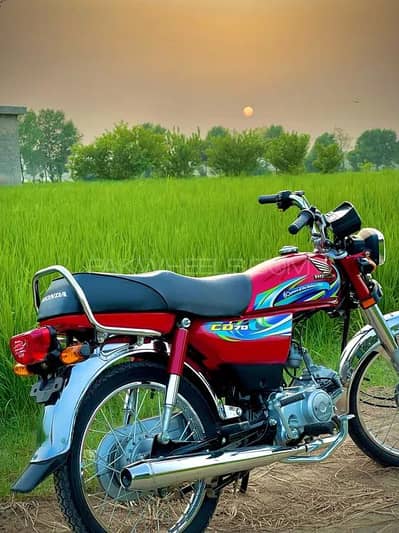 Double Saman Hy,Original Red Colour K Tanki Tappy Bilkul Fresh hy.
