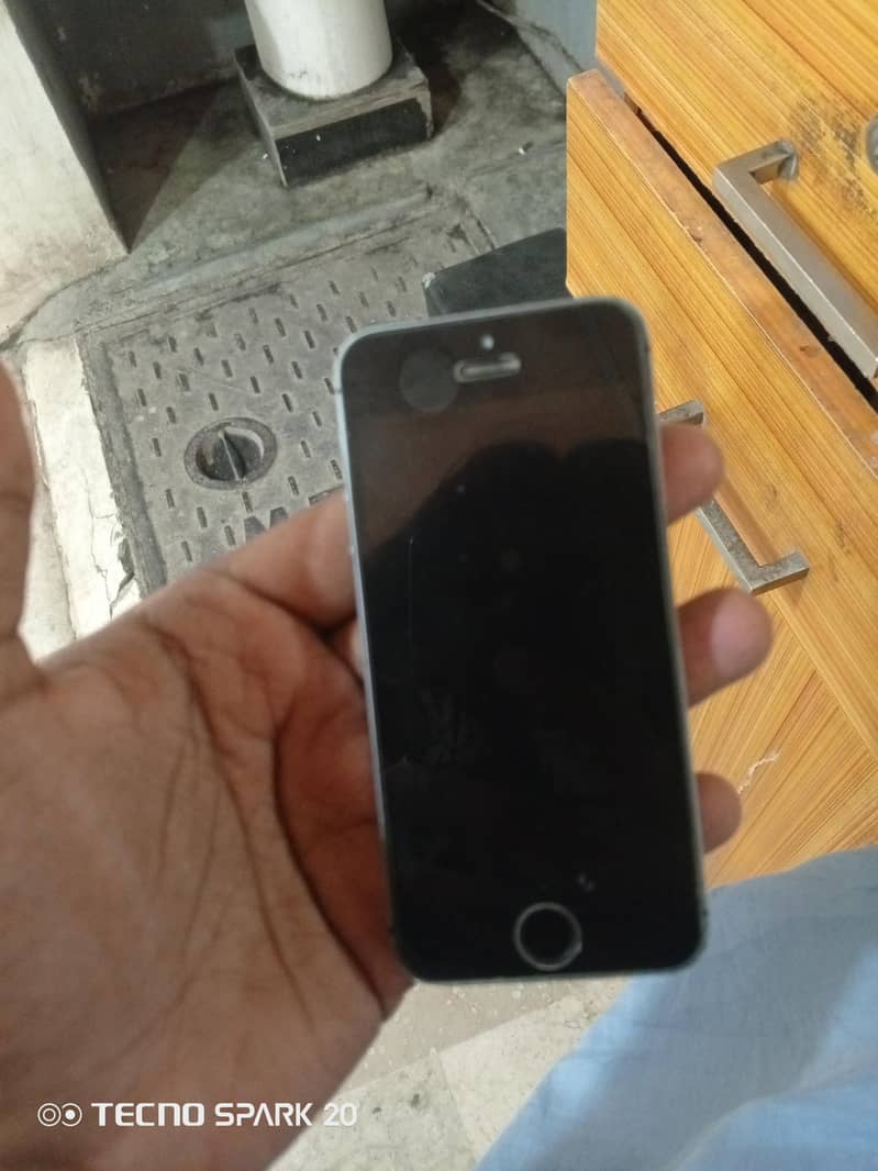 Apple iPhone 5 1