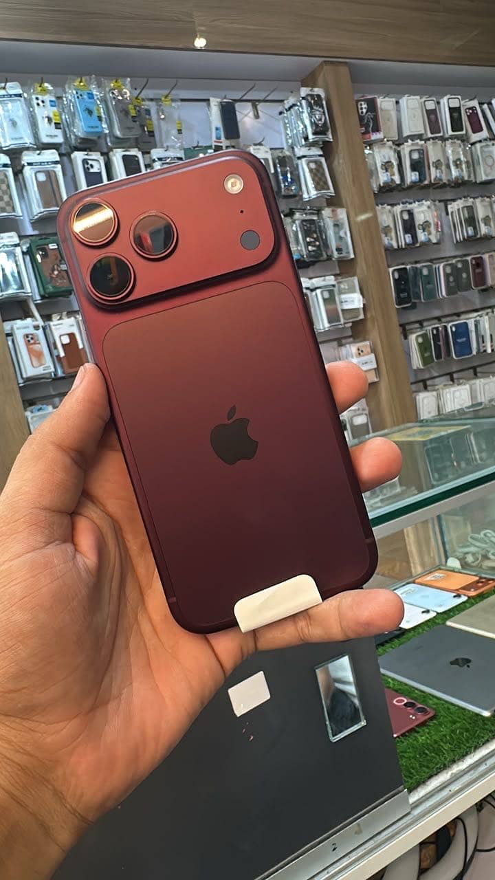 Apple iPhone 18 Pro Max 1