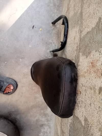 Cafe racer seat for cd 70 100