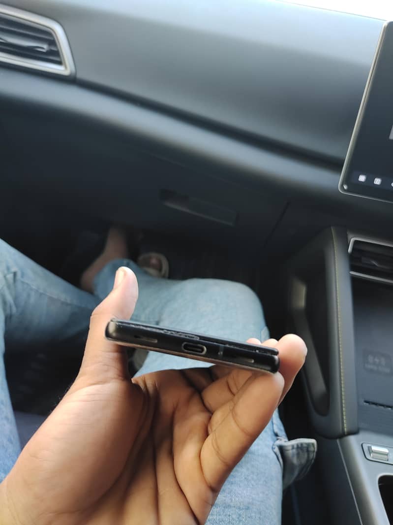 Google Pixel 6a 1