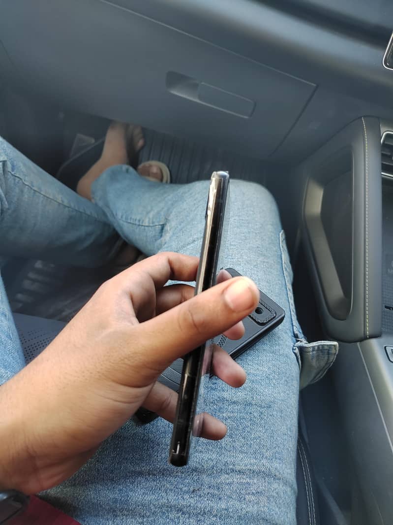 Google Pixel 6a 5