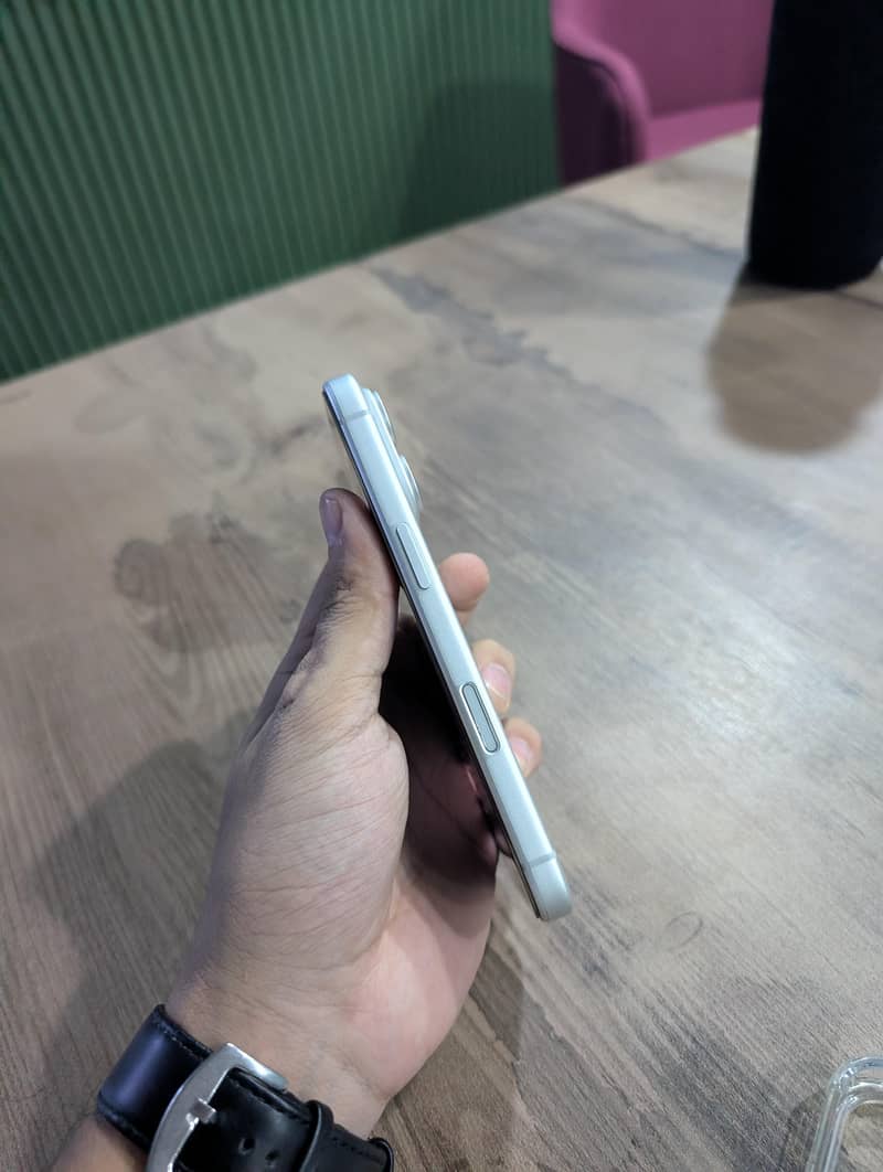 Apple iPhone 17 Pro 2