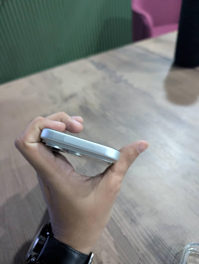 Apple iPhone 17 Pro 5