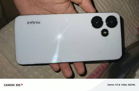 Infinix Hot 30 Play