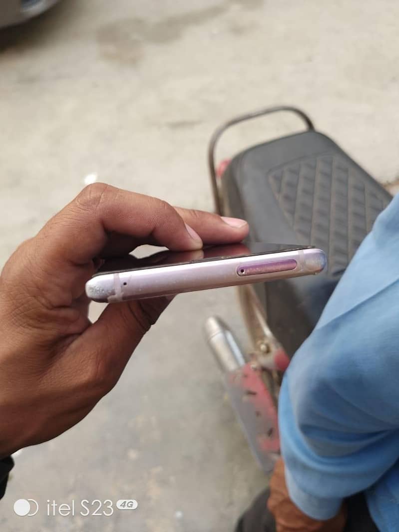 Samsung Mobile Note 9 0
