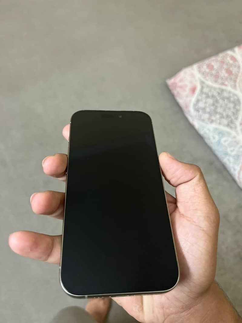 iPhone 15 Pro 5