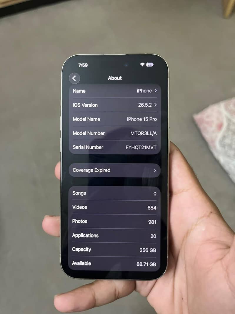 iPhone 15 Pro 6