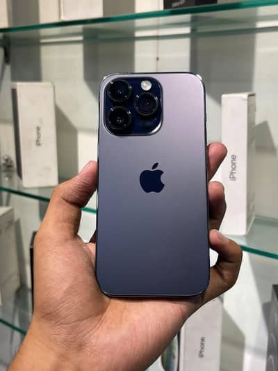iPhone 14 pro max phone nuber whstapp 03047217890