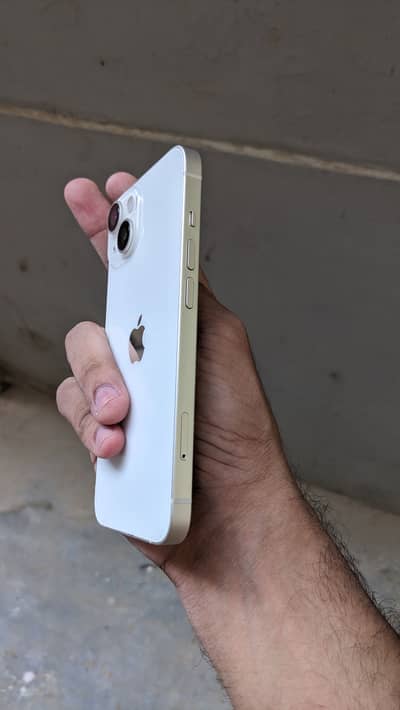 Apple iPhone 14