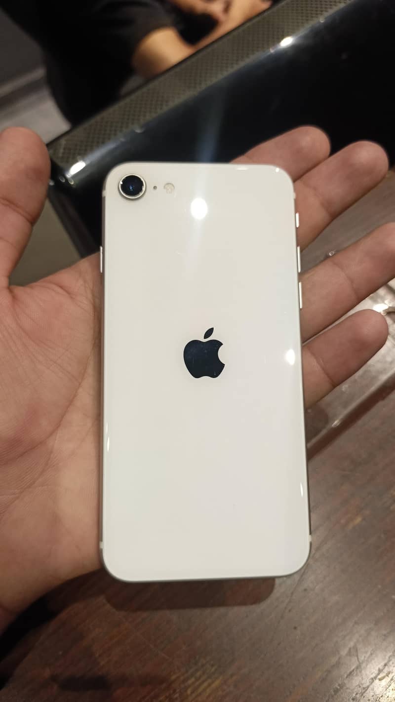 iphone se 2020 1