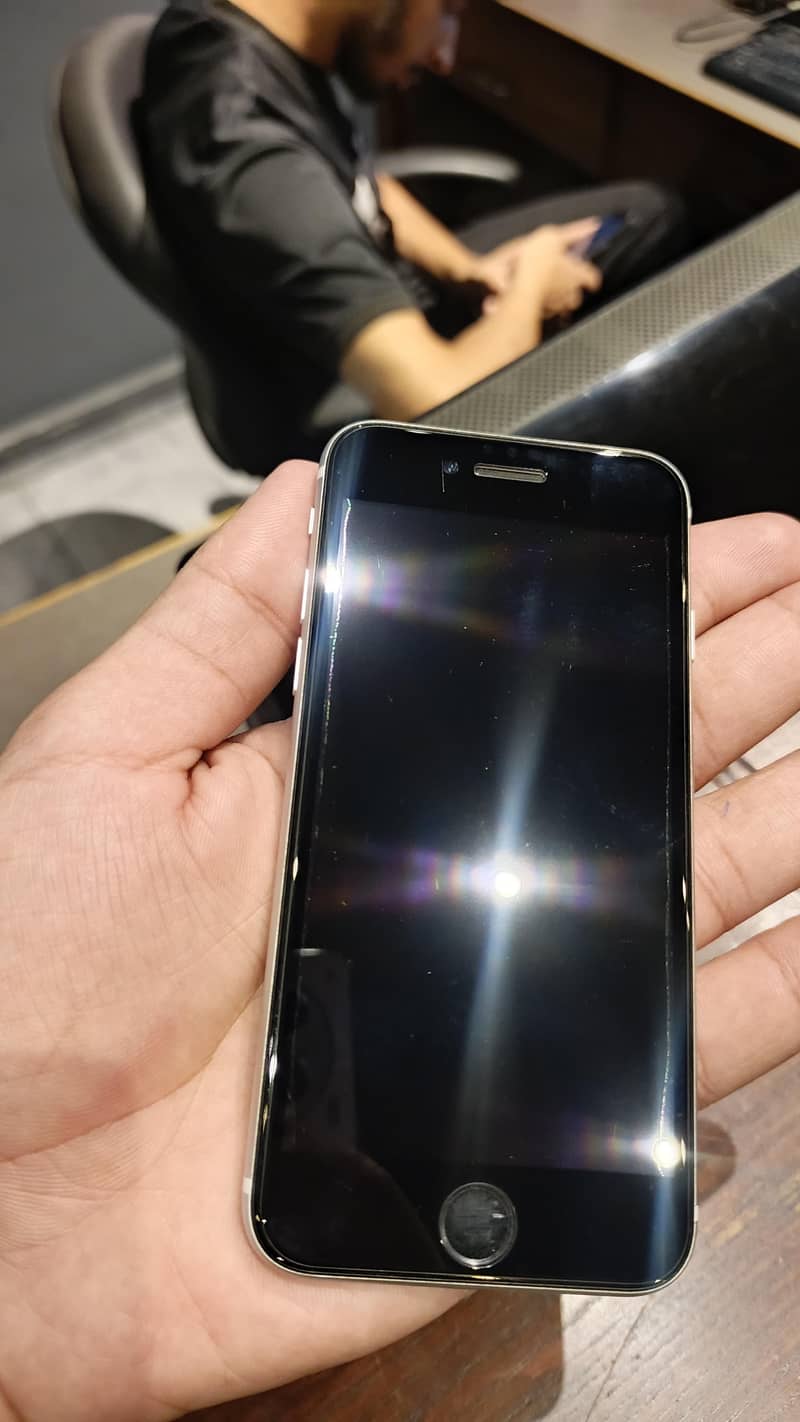 iphone se 2020 7