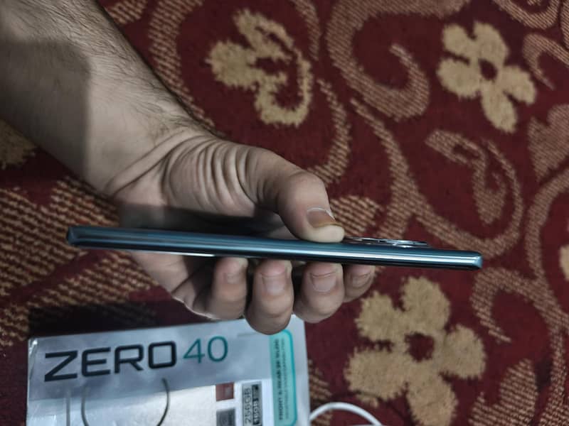 Infinix Zero 40 3
