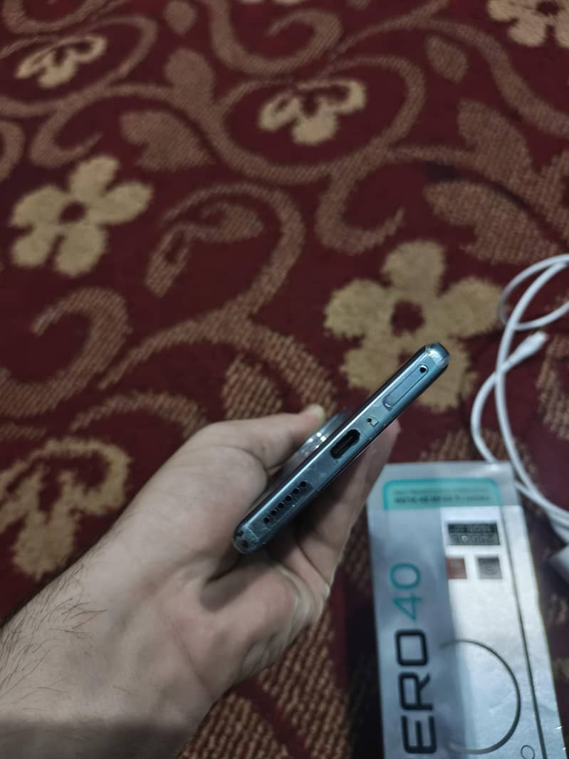 Infinix Zero 40 5