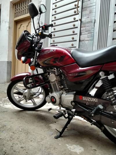 Suzuki 110c 2025 new models self start. Genuine condition