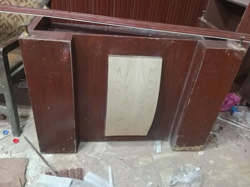Office Table 0
