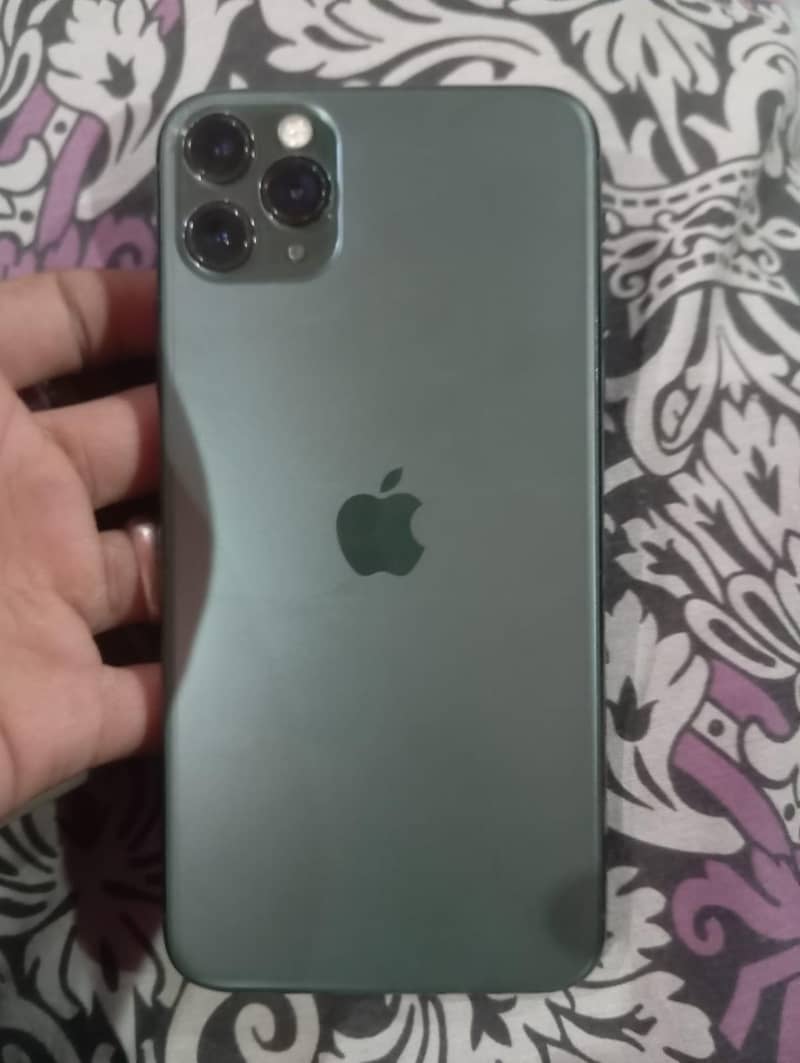 Apple iPhone 11 Pro Max 3