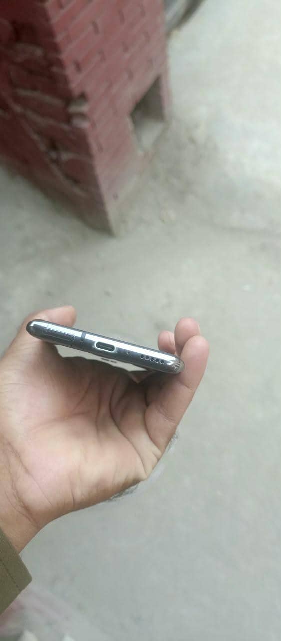 One Plus 7 Pro 4