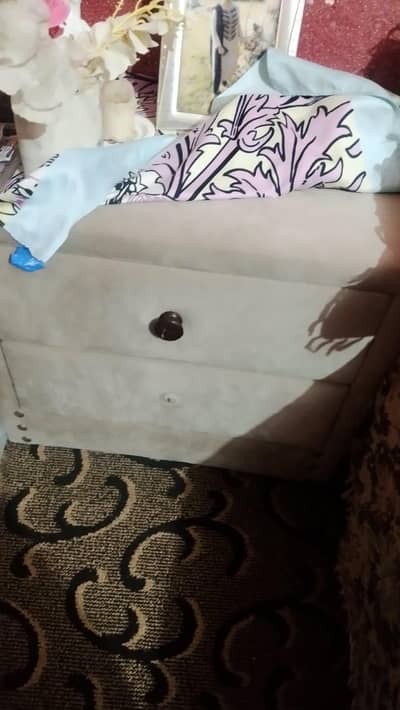 cushion Bed Mattras side Tables and Dressing