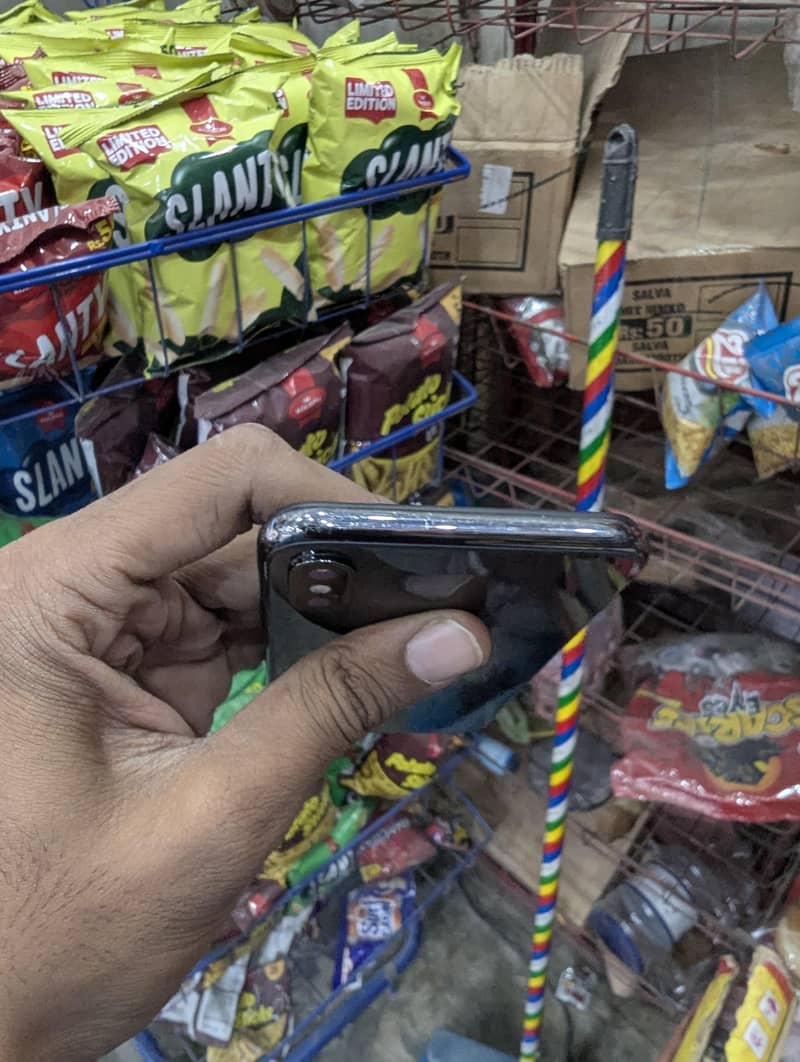 Apple iPhone X 2