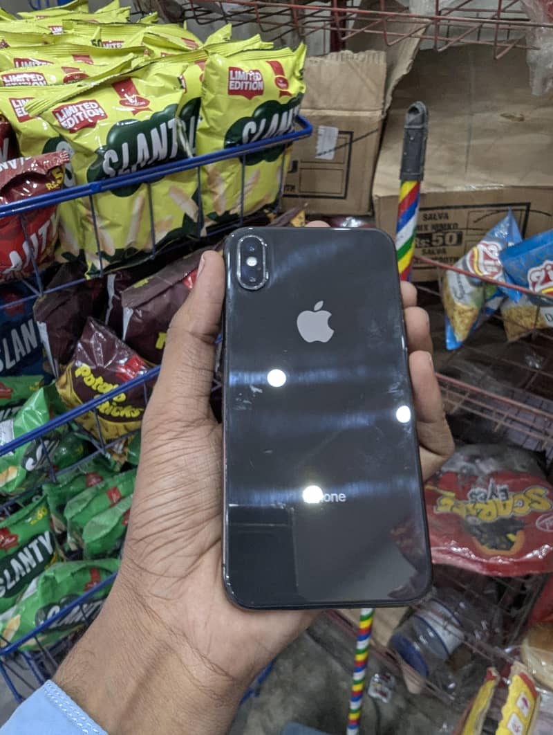 Apple iPhone X 6