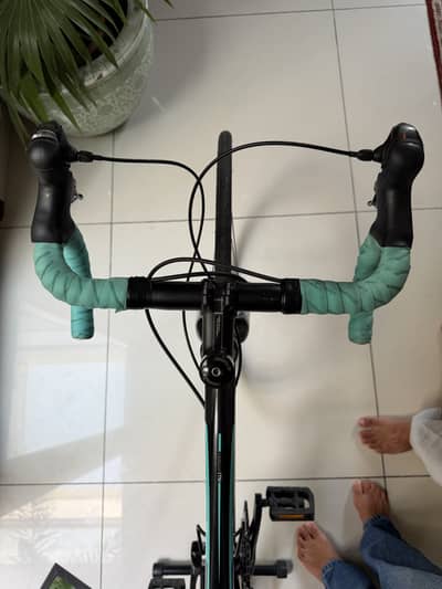 Bianchi Via nirone 7 with a tiagra gear set