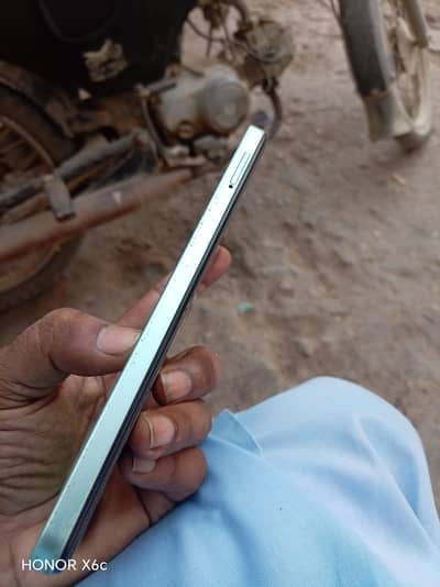 Infinix Smart 8