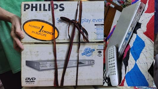 PHILIPS DVP3005K/69 DVD Player, Available with Original Box & Acesoris