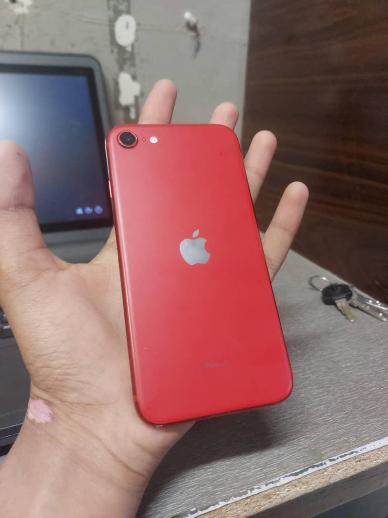 Apple iPhone SE 3