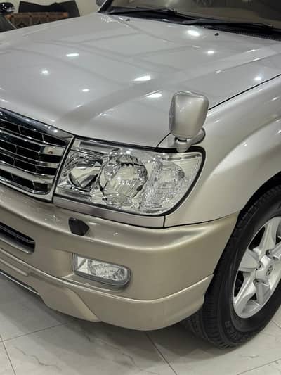 Toyota Land Cruiser 1998 Reg 2013