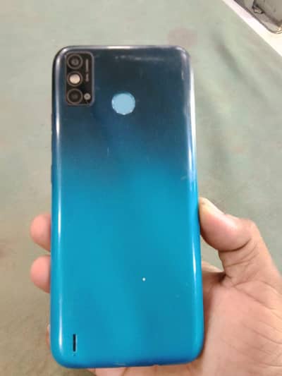 Tecno Spark 6 Go