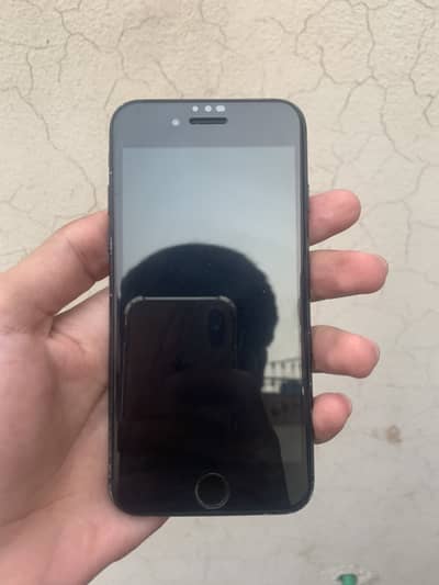 Apple iPhone 7