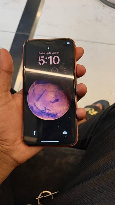 Apple iPhone XR