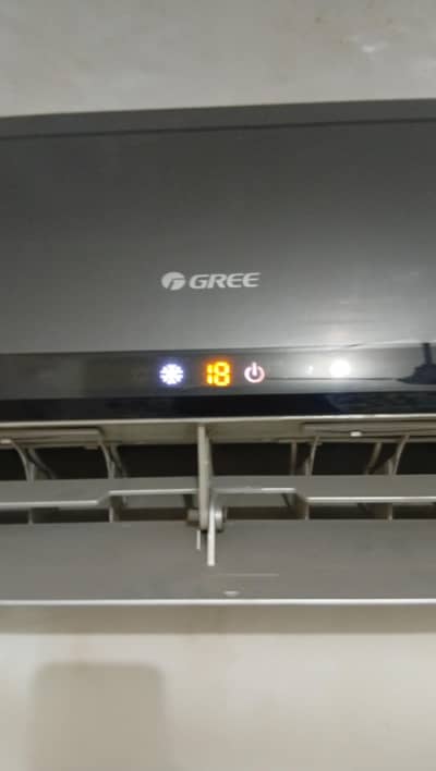 Gree 1.5 Ton Inverter Ac