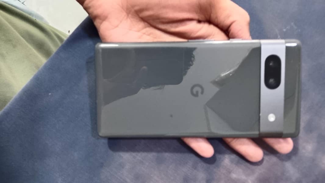 Google Pixel 7a 5