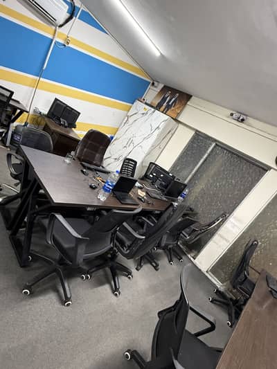 Complete office furniture