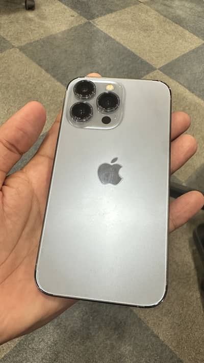 Apple iPhone 13 Pro