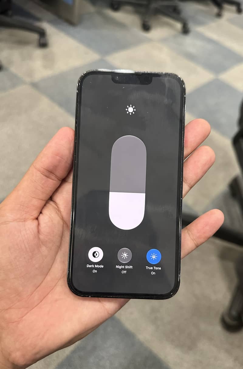 Apple iPhone 13 Pro 6