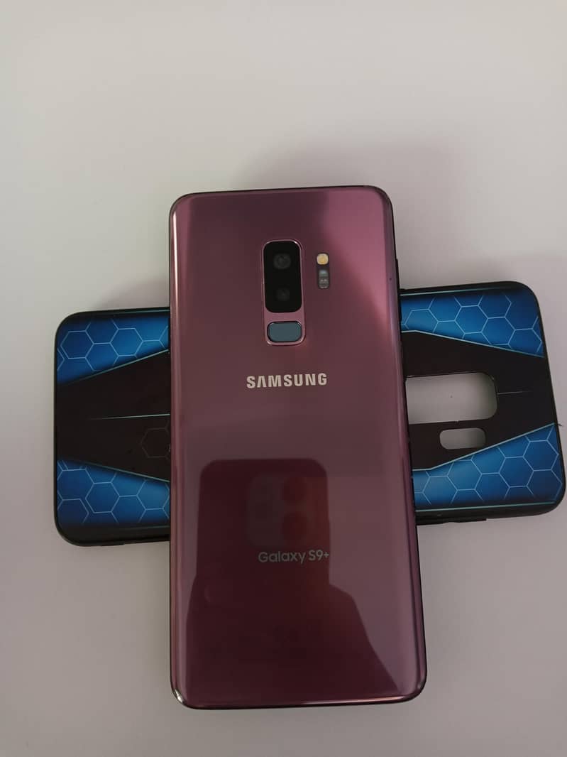 Samsung Mobile S9 Plus 3