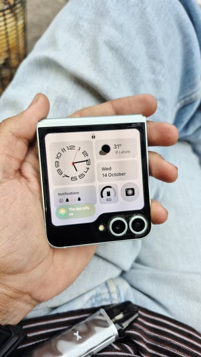 Samsung Mobile Z Flip 6