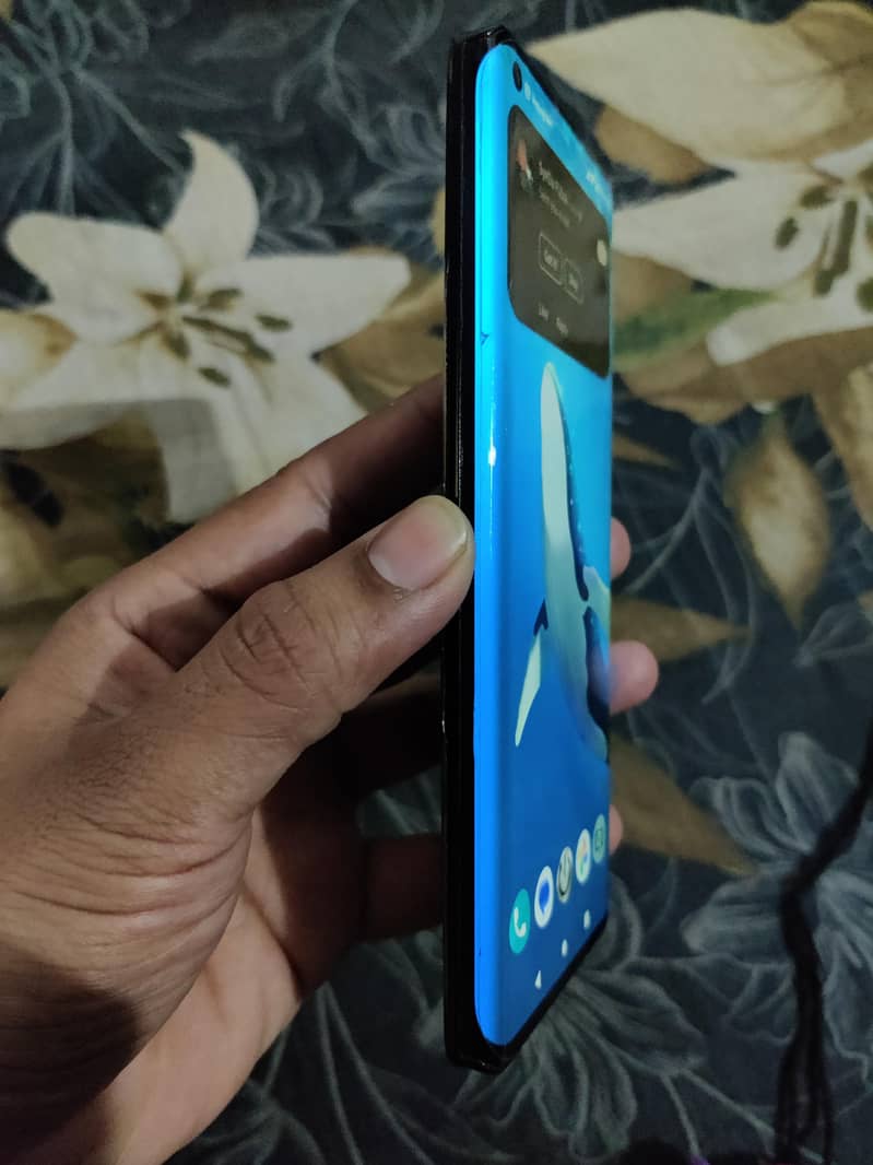 Moto edge plus 1