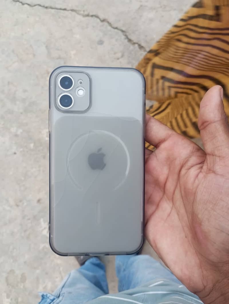 Apple iPhone 11 1