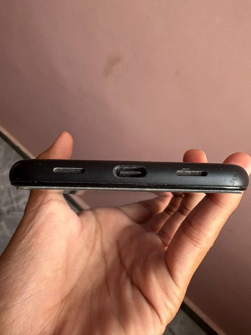 Google Pixel 4a5g 5