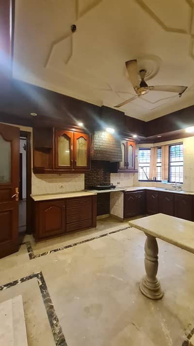 1 Kanal Lower Portion In Available For Rent In Dha Phase 3 W Block