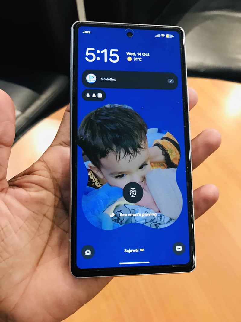Google Pixel 7a 5