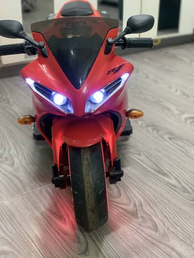R1 Kids Racing Bike